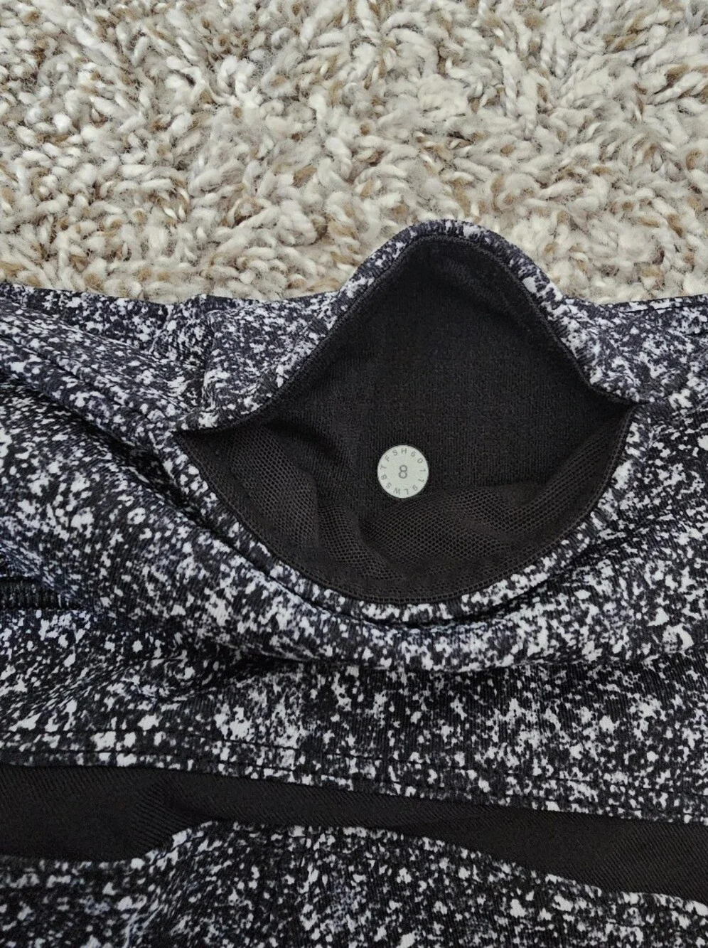 Lululemon Speckled Black & White Athletic Leggings Size 8|no 31